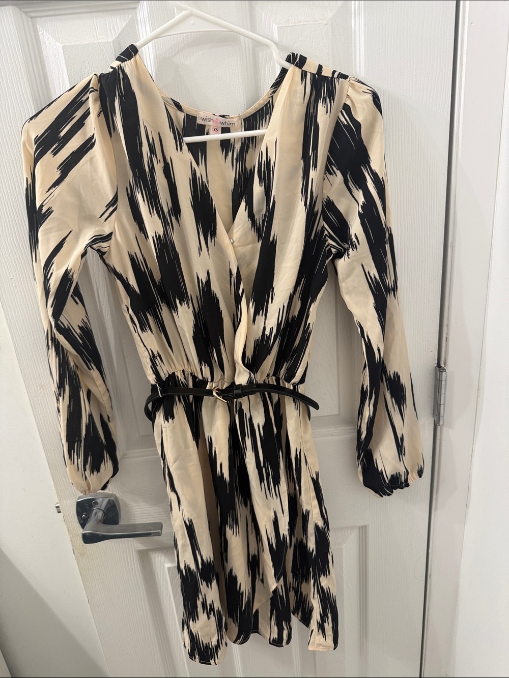 Wish Black & Cream Abstract Print Wrap Dress